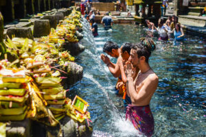 427 tirta empul | www.balitouristic.com