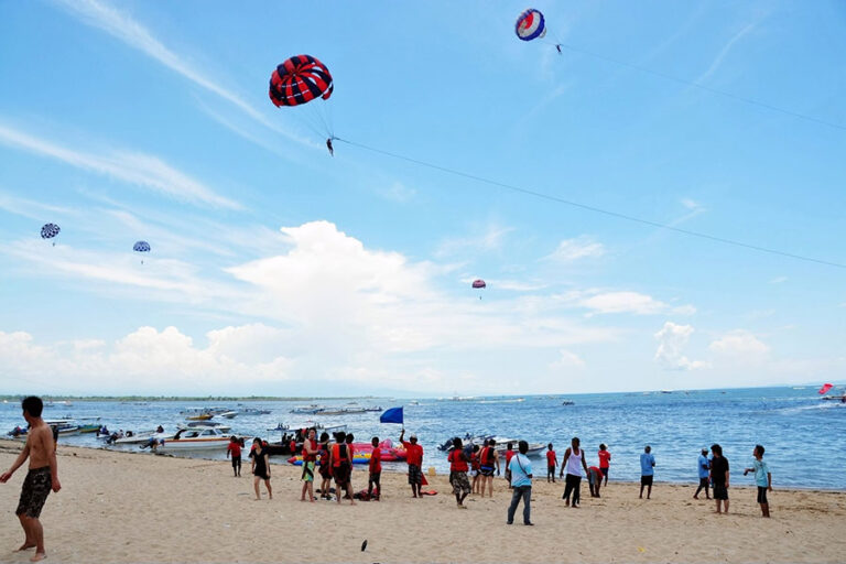 Tanjung Benoa Beach: Water Sports Paradise in South Kuta