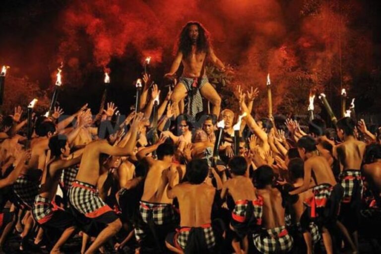 Kecak Dance: Hypnotizing Dance Rich in History