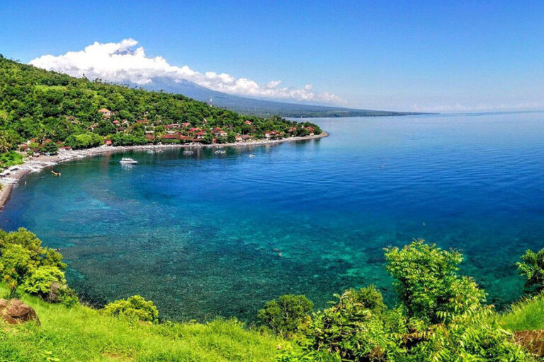 Top Snorkeling and Diving Spots You’ll Love in Amed Bali