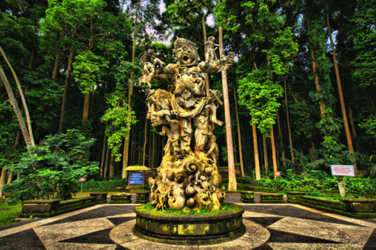 Sangeh Monkey Forest: Sacred Nutmeg Grove & Temples in Bali