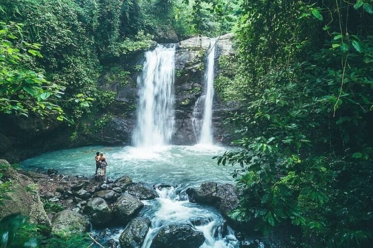 juwuk manis waterfall 1 | www.balitouristic.com