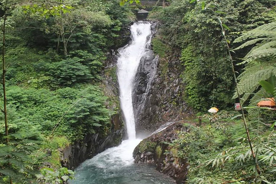 mekalangan waterfall - buleleng interesting places to visit - bali touristic mekalangan waterfall - buleleng interesting places to visit - bali touristic
