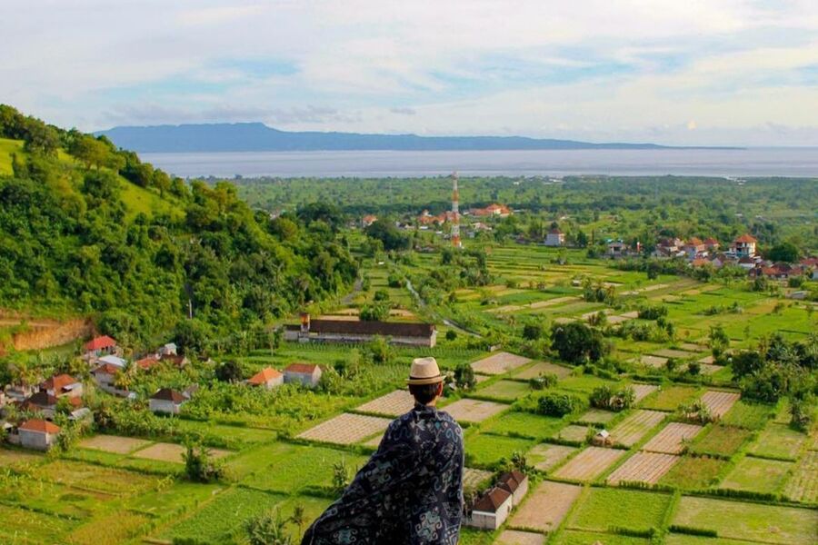 bukit belong or belong hill - klungkung interesting places to visit - bali touristic