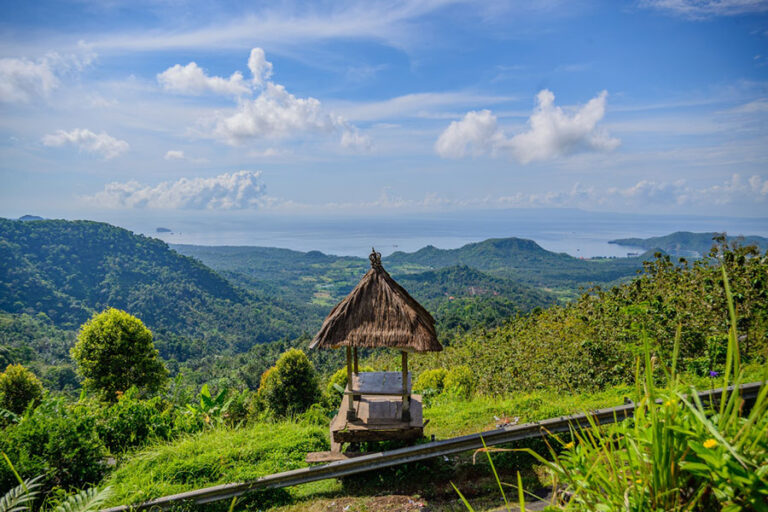 Bukit Putung Bali: Sunrise Views & Outdoor Activities