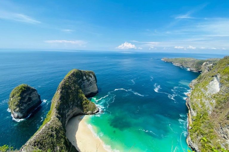 Bali Tour Packages: Explore the Island of Gods Guide