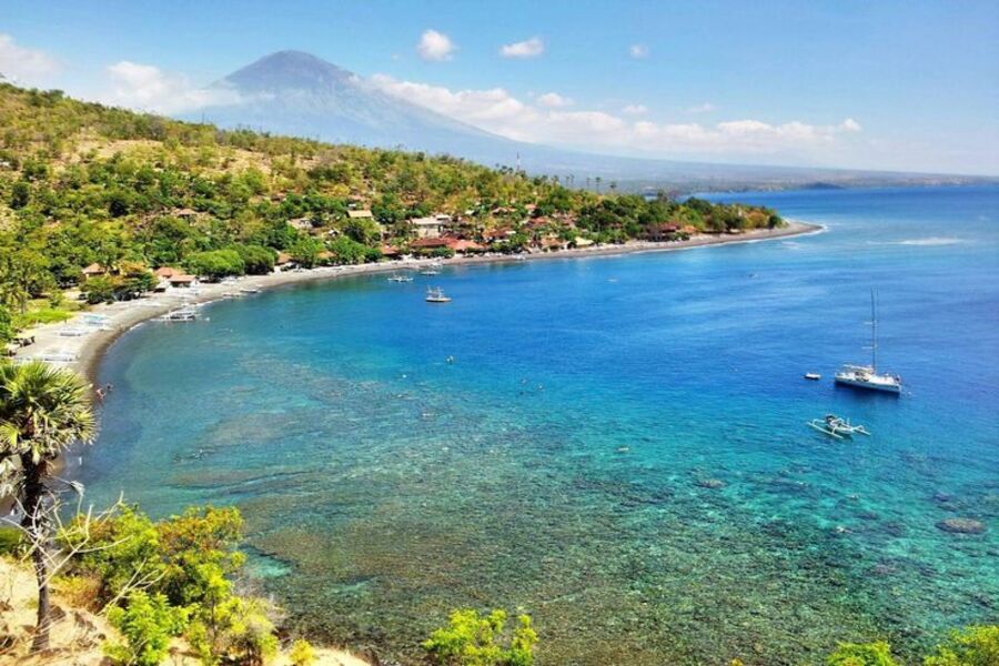 bali attractions - amed beach - bali touristic