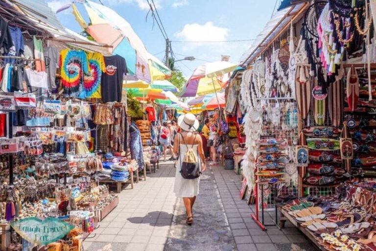 Your Travel Guide Bali to Explore Ubud Palace and Market