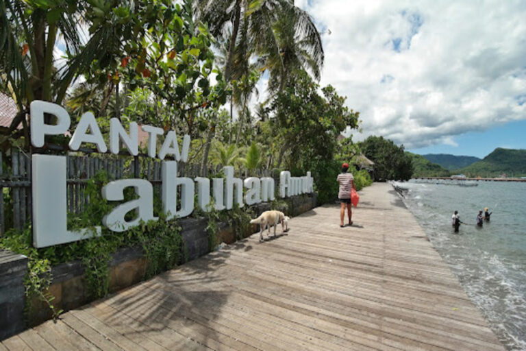 Exploring Pelabuhan Amuk: A Serene Harbor in Bali East Coast