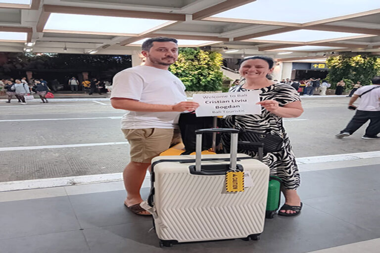 Best Beachside Cafés to Relax After a Bali Day Tour