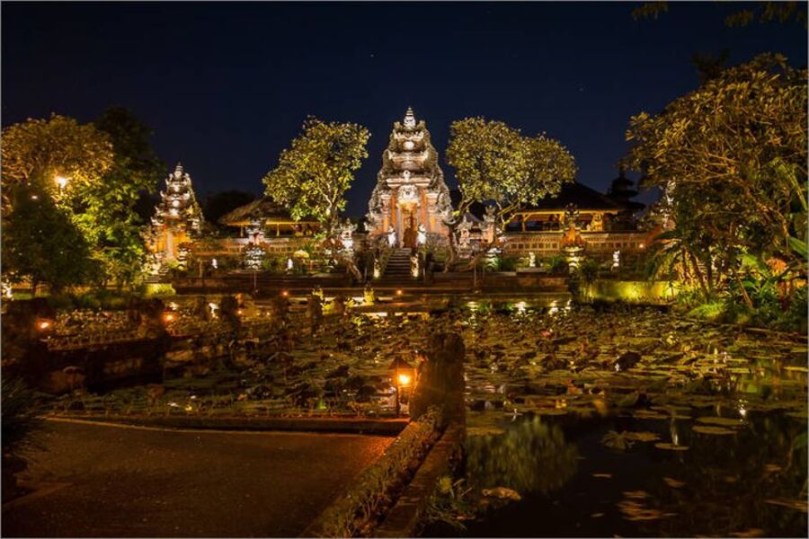 Bali Night Activity 01 | www.balitouristic.com