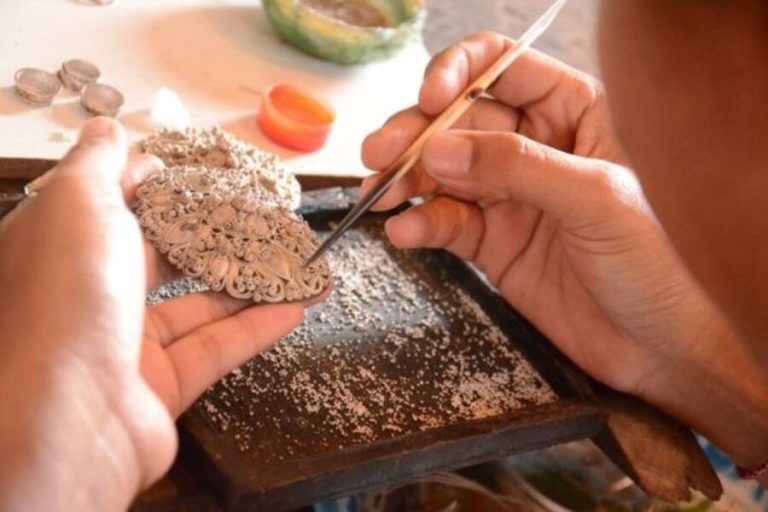 Explore Bali Traditional Art Villages in One Day Tour