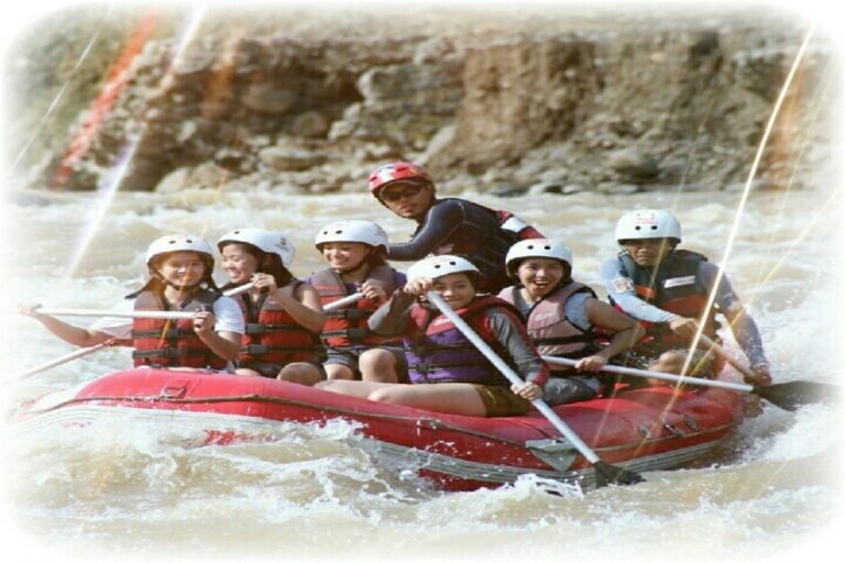 Rafting in Bali: Best Rivers & Ultimate Adventure Tours