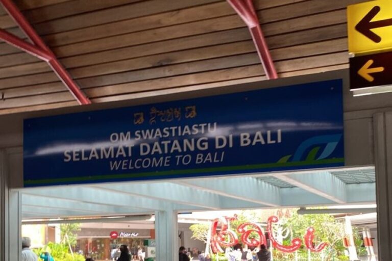 Going to Amed with Comfortable Airport Transfer in Bali