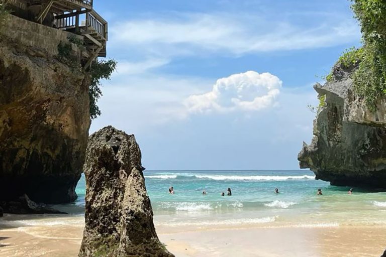 Blue Point Beach Bali (Suluban): All You Need to Know