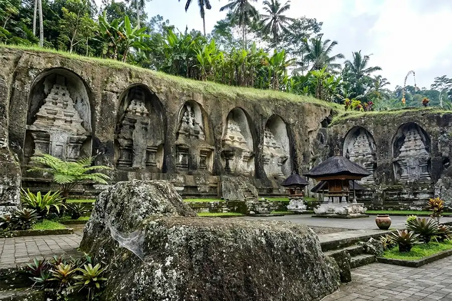 A museum exhibit featuring ancient artifacts, text archives, and cultural relics dedicated to preserving the complex history of bali. | balitouristic.com