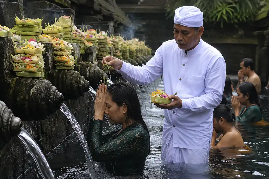 Melukat Ceremony in Bali: A Complete Purification Guide