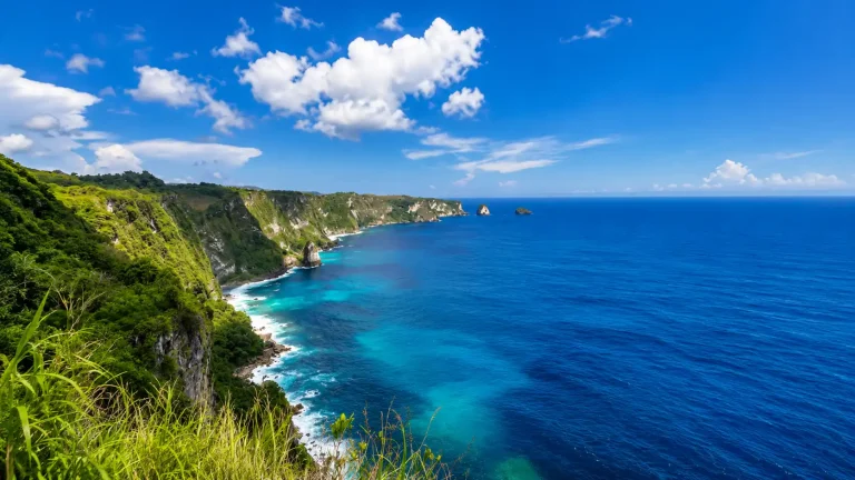 Saren Cliff Point: Hidden Coastal Escape in Nusa Penida