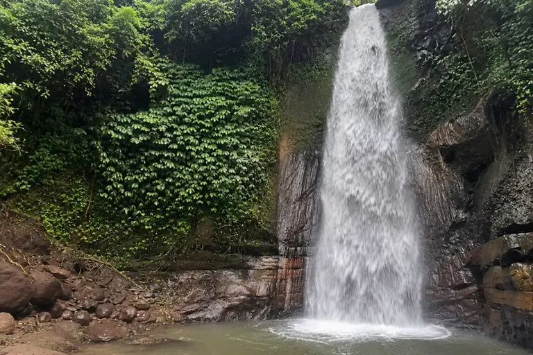 Bunutin Waterfall in Bangli: Hidden 27m Cascade & Trek