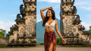 Tourists capturing stunning photos at Bali’s most Instagram-worthy locations.