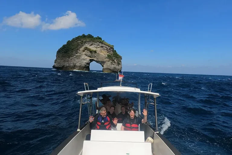 Banah Cliff Point Nusa Penida: Ocean Views & Tips