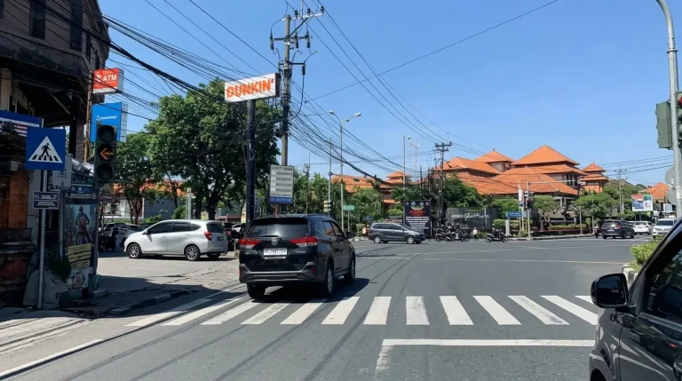 Driving in Bali: What You Need to Know Before You Get Behind the Wheel