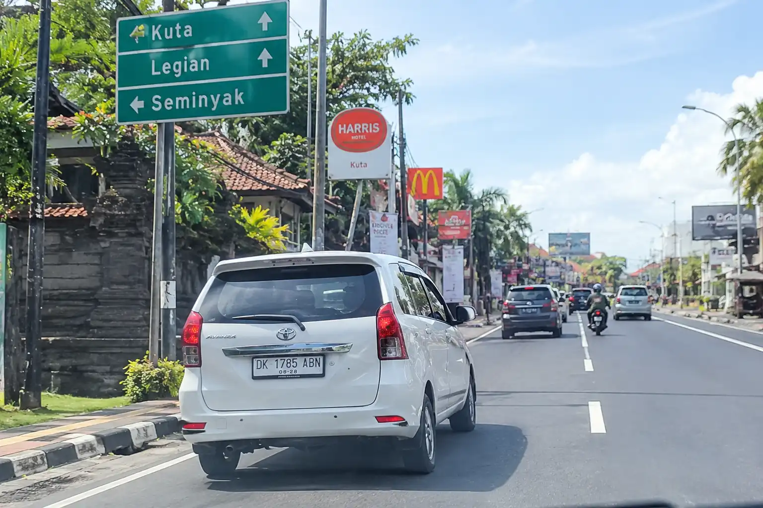 Private transfer from Bali Airport to Legian